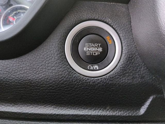 2020 RAM 1500 Big Horn Crew Cab 4x4 5'7" Box