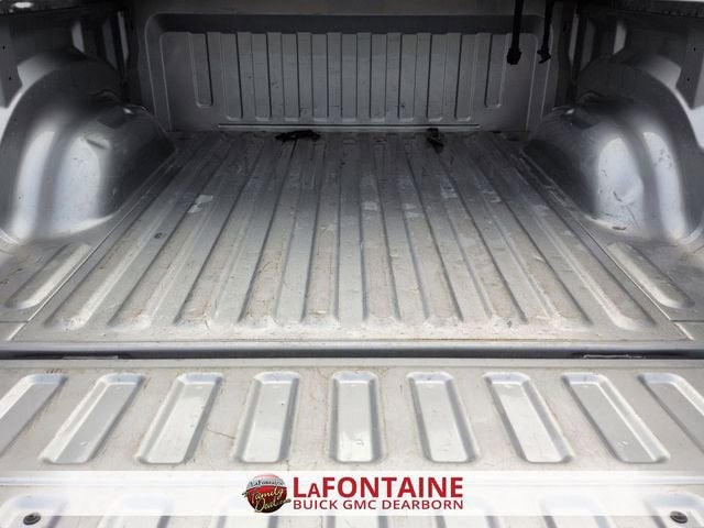 2020 RAM 1500 Big Horn Crew Cab 4x4 5'7" Box