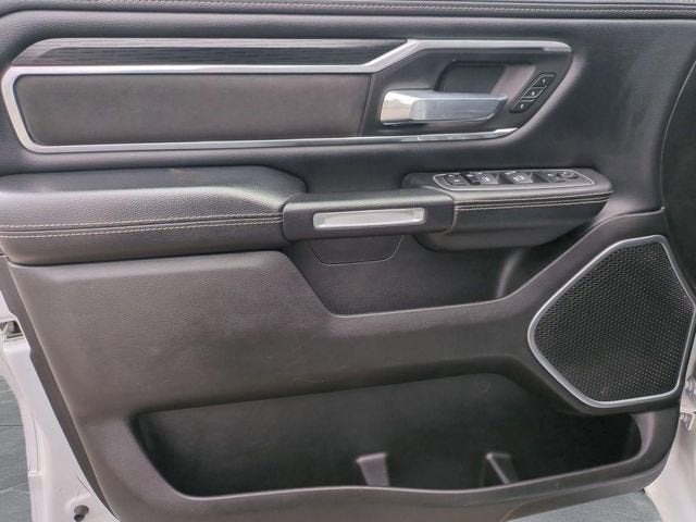 2023 RAM 1500 Laramie Crew Cab 4x4 5'7" Box