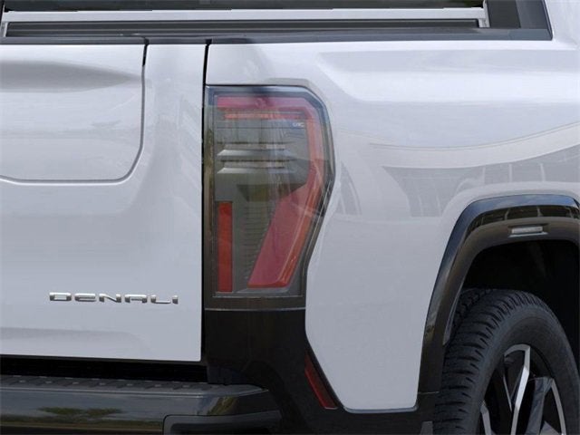 2025 GMC Sierra EV Max Range Denali