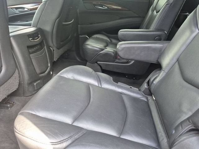 2017 Cadillac Escalade ESV Luxury
