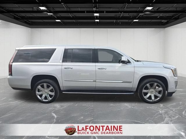 2017 Cadillac Escalade ESV Luxury