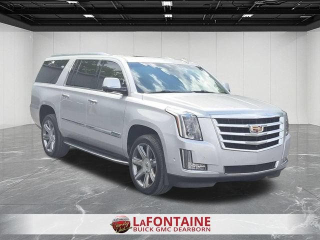 2017 Cadillac Escalade ESV Luxury
