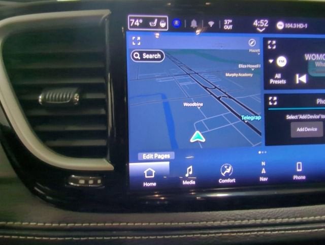 2024 Chrysler Pacifica Hybrid Select