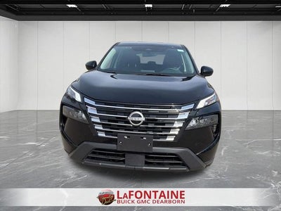 2025 Nissan Rogue SV FWD