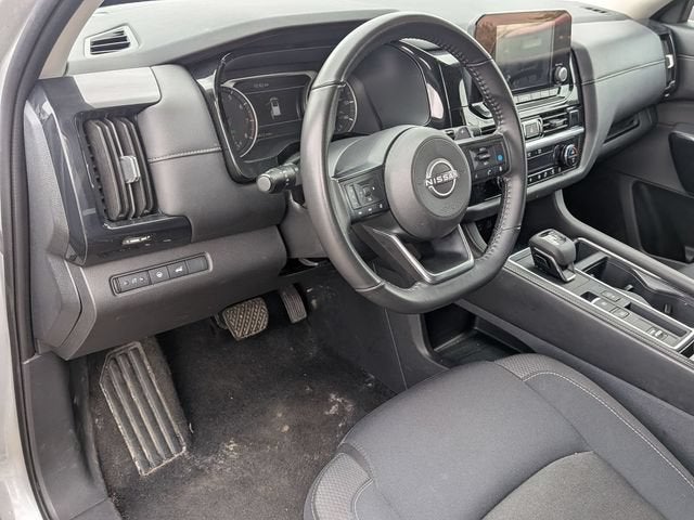 2025 Nissan Pathfinder SV FWD