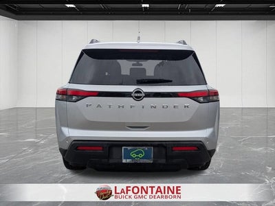 2025 Nissan Pathfinder SV FWD
