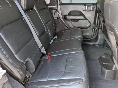 2019 Jeep Wrangler Unlimited Sahara Altitude 4x4