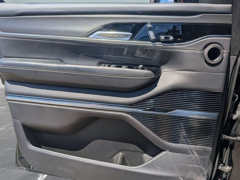 2023 Jeep Grand Wagoneer Obsidian 4x4