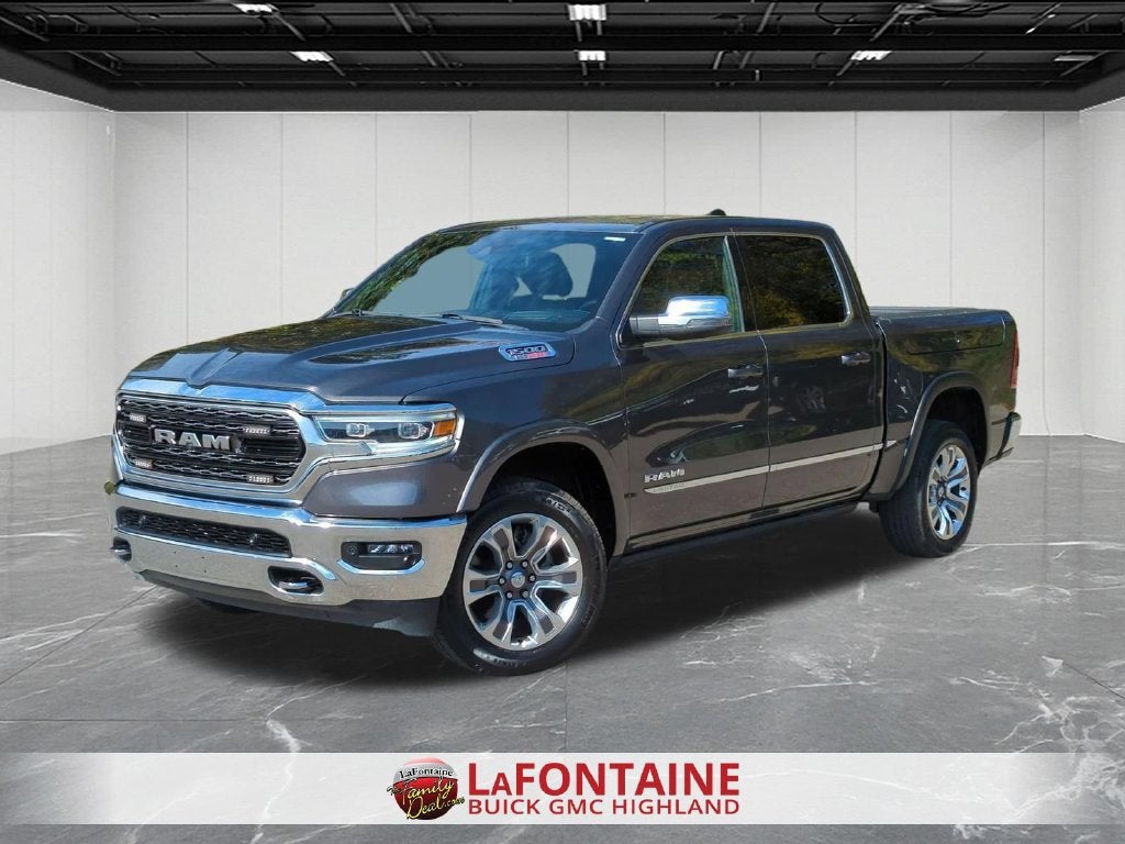 2023 RAM 1500 Limited Crew Cab 4×4 5’7″ Box