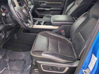 2020 RAM 1500 Laramie Crew Cab 4x4 5'7" Box