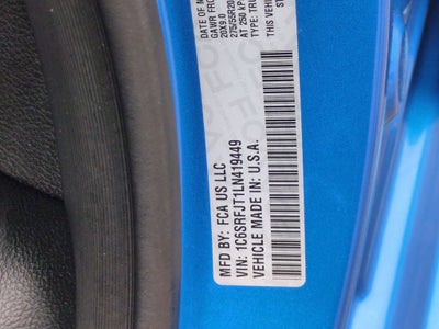 2020 RAM 1500 Laramie Crew Cab 4x4 5'7" Box