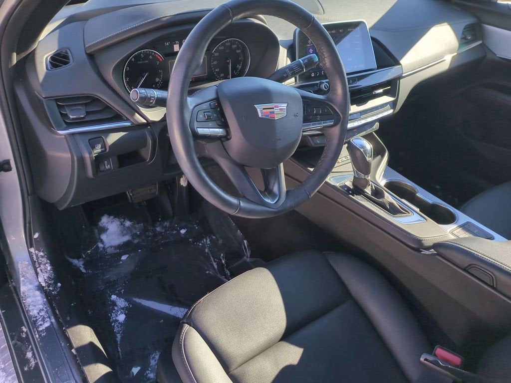 2023 Cadillac CT4 Premium Luxury