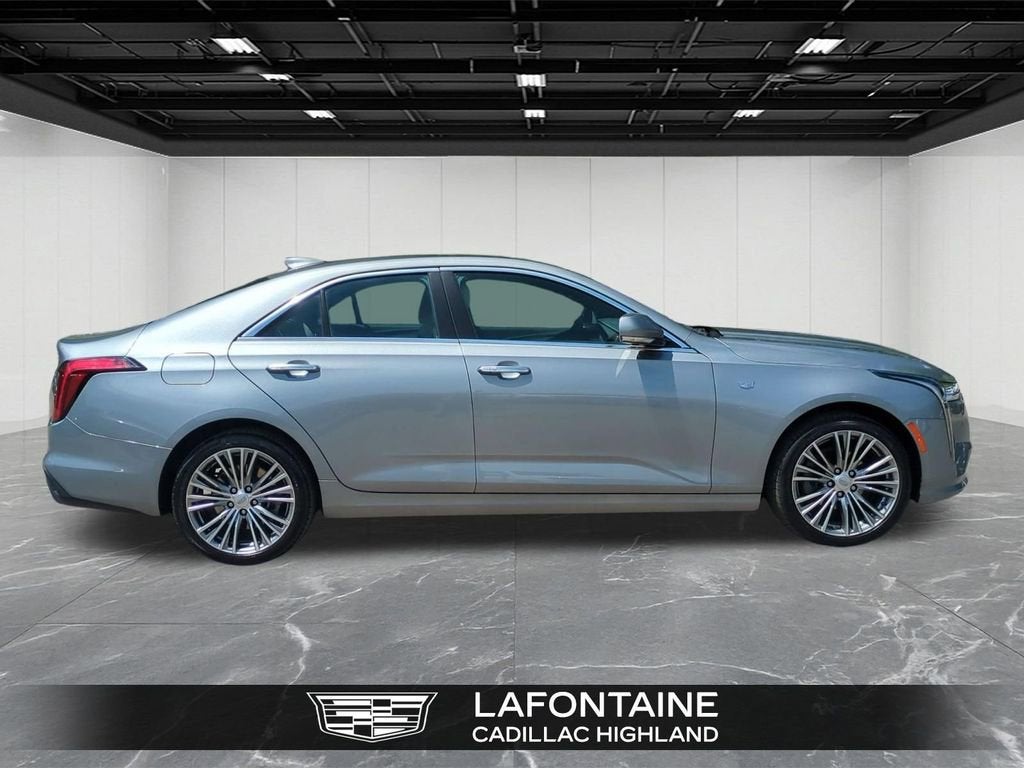 2025 Cadillac CT4 Premium Luxury