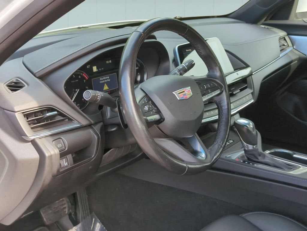 2021 Cadillac CT4 Luxury