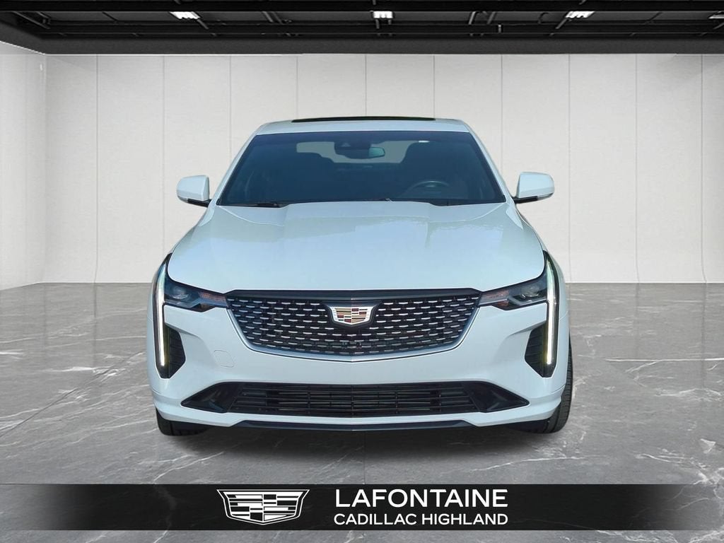 2021 Cadillac CT4 Luxury