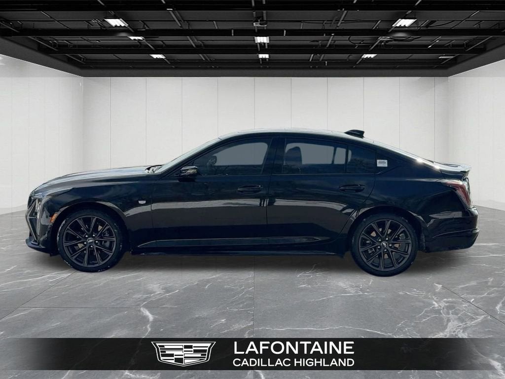 2025 Cadillac CT5 Sport