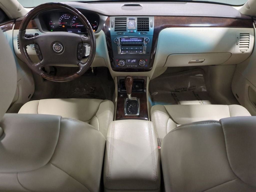 2008 Cadillac DTS w/1SD