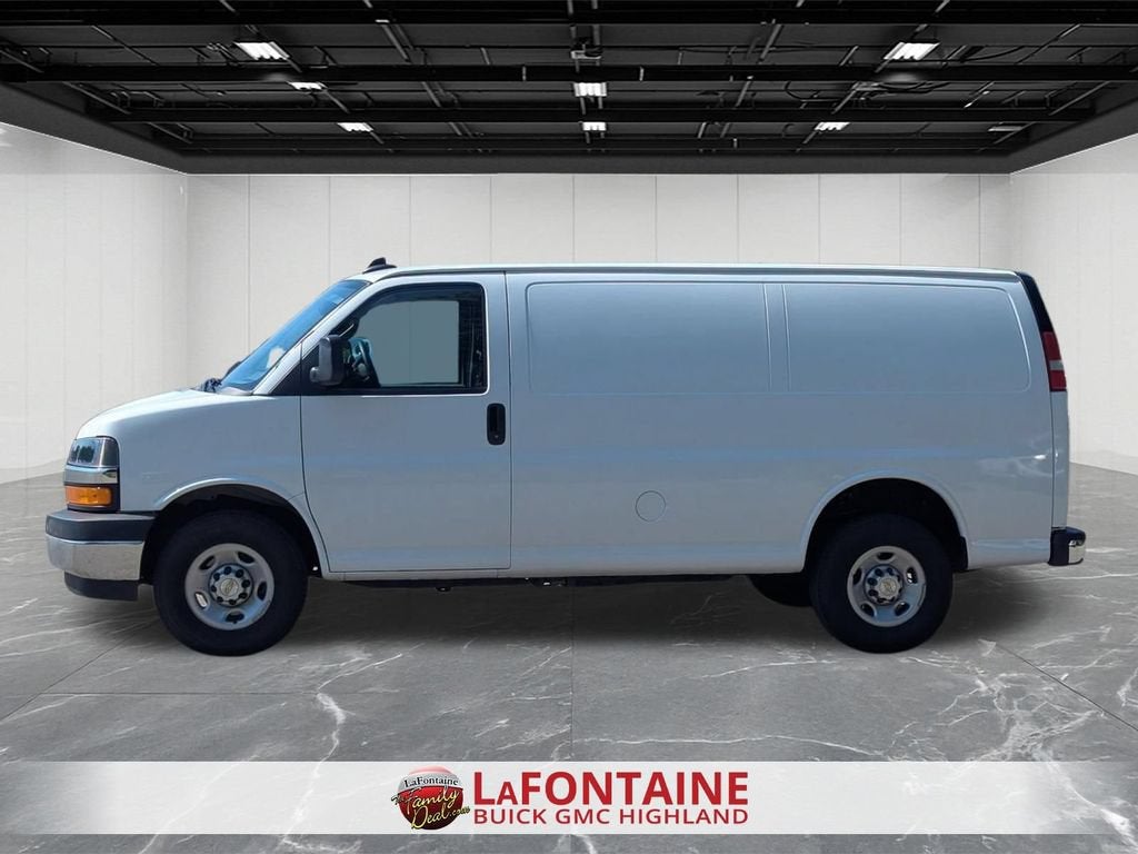 2024 Chevrolet Express Cargo 2500 WT