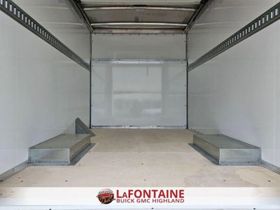 2024 GMC Savana Cutaway 3500 1WT