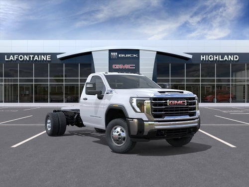 2026 GMC Sierra 3500 HD Chassis Cab Pro