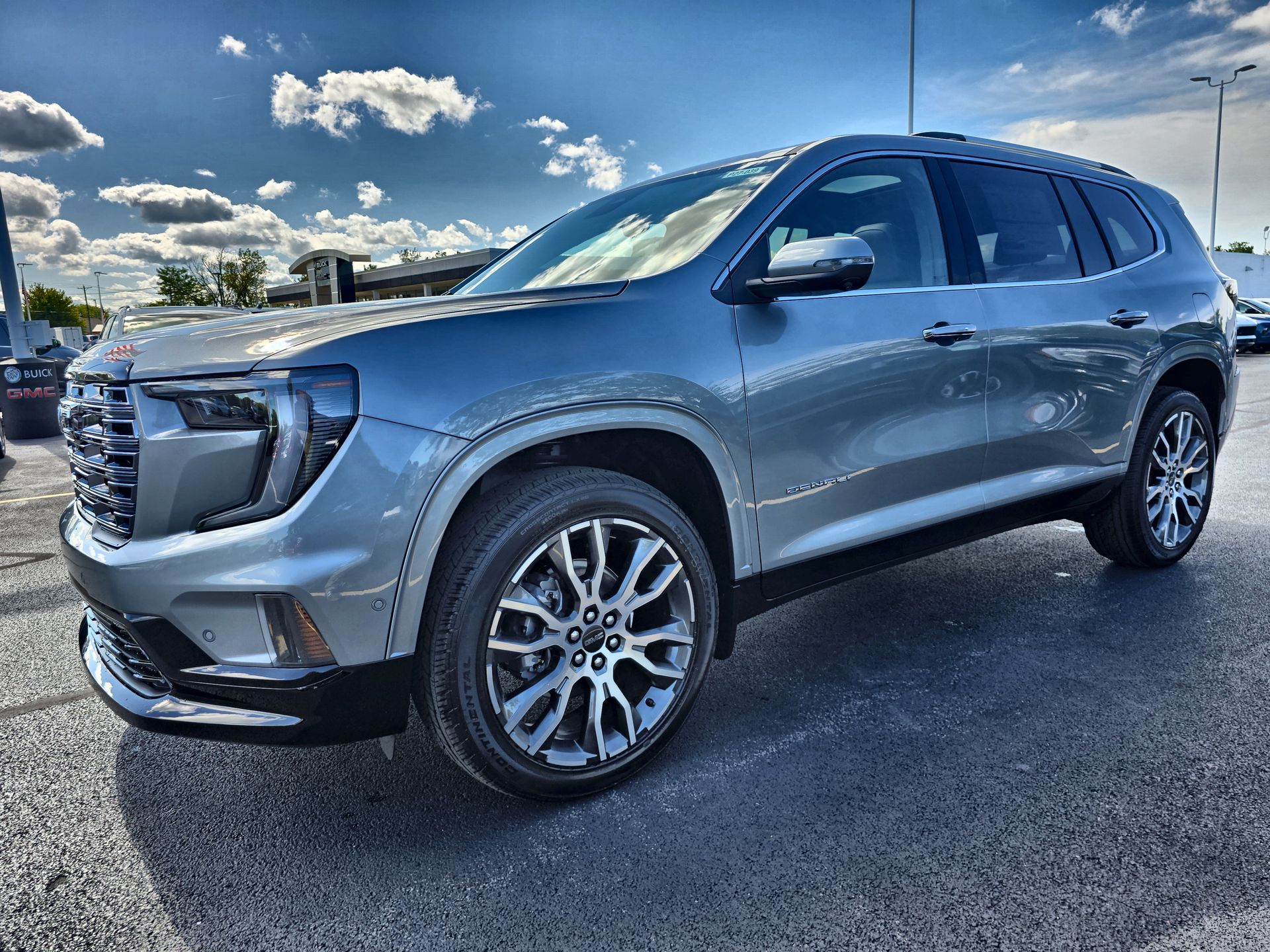 2027 GMC Acadia Denali Ultimate