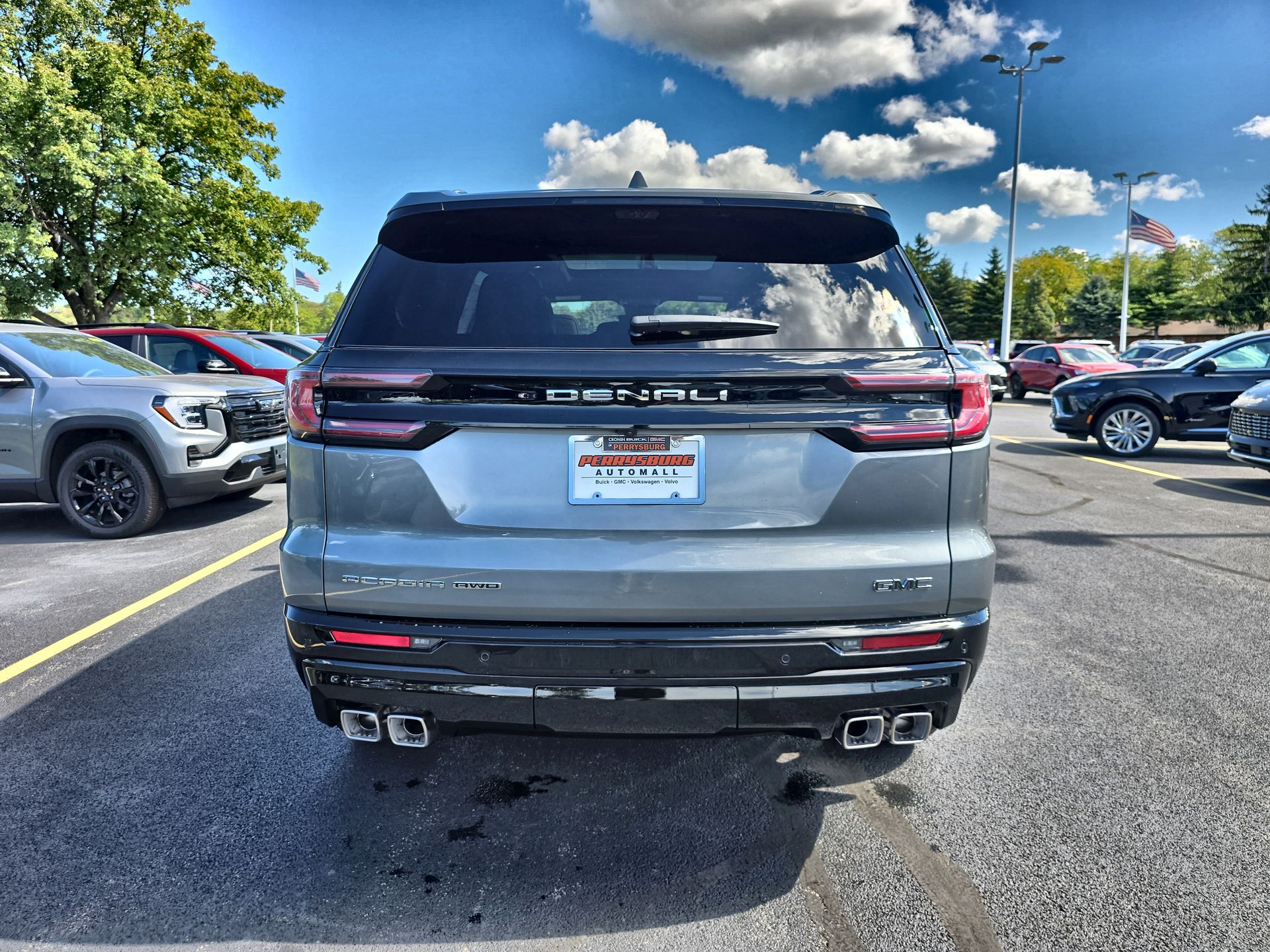 2027 GMC Acadia Denali Ultimate