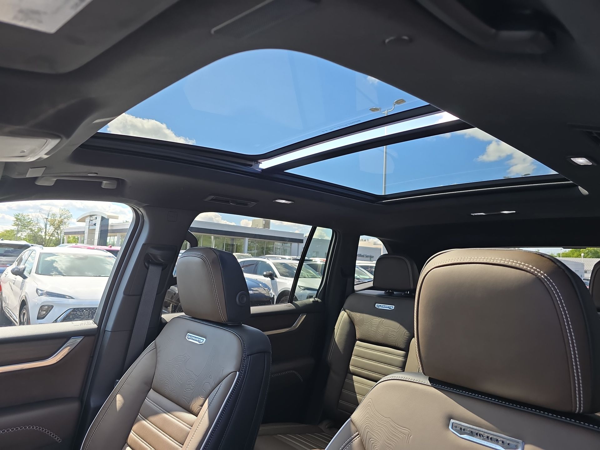 2027 GMC Acadia Denali Ultimate