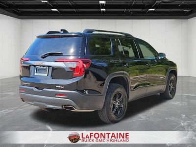 2023 GMC Acadia AT4