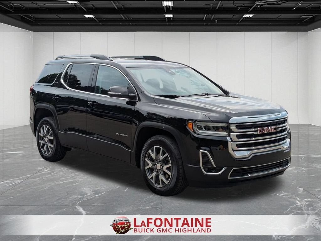 2023 GMC Acadia SLT