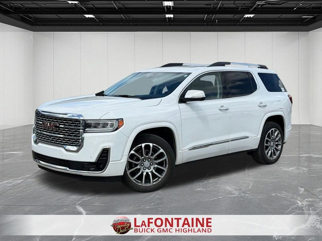 2023 GMC Acadia Denali