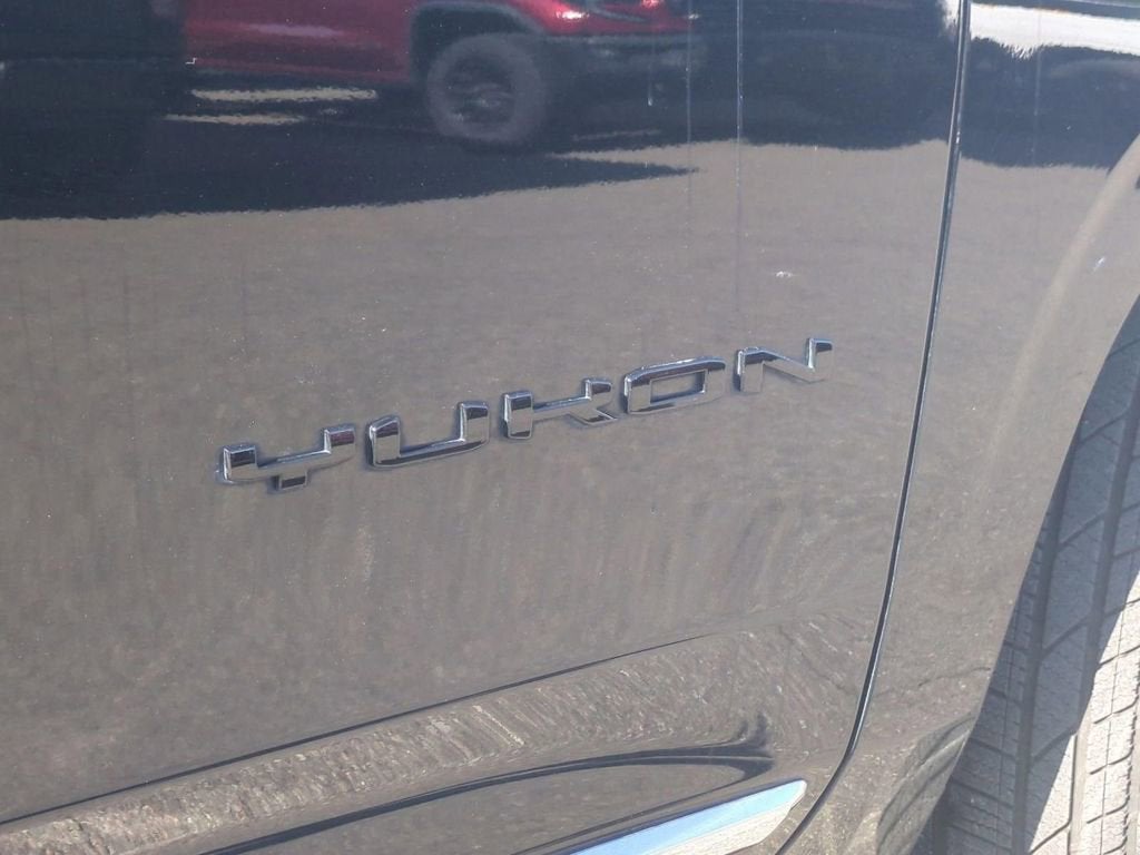 2023 GMC Yukon SLT