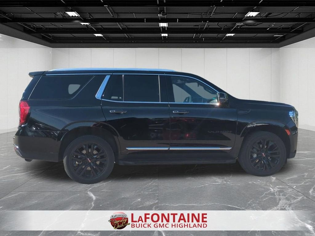 2023 GMC Yukon SLT