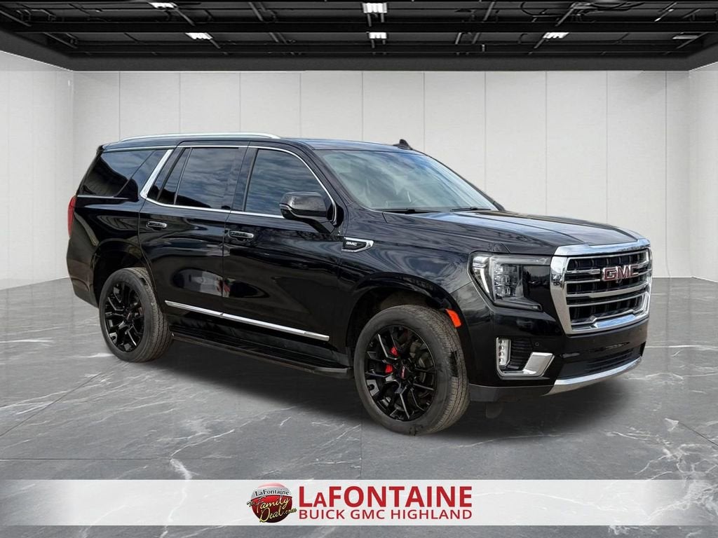2023 GMC Yukon SLT
