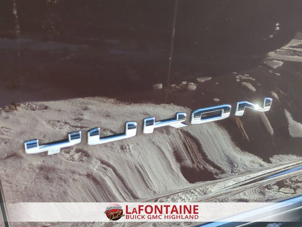 2023 GMC Yukon XL SLT