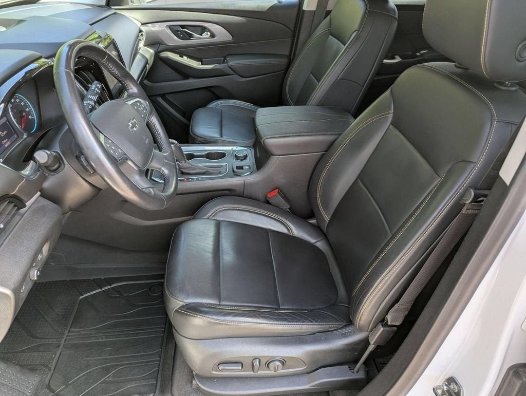 2020 Chevrolet Traverse RS