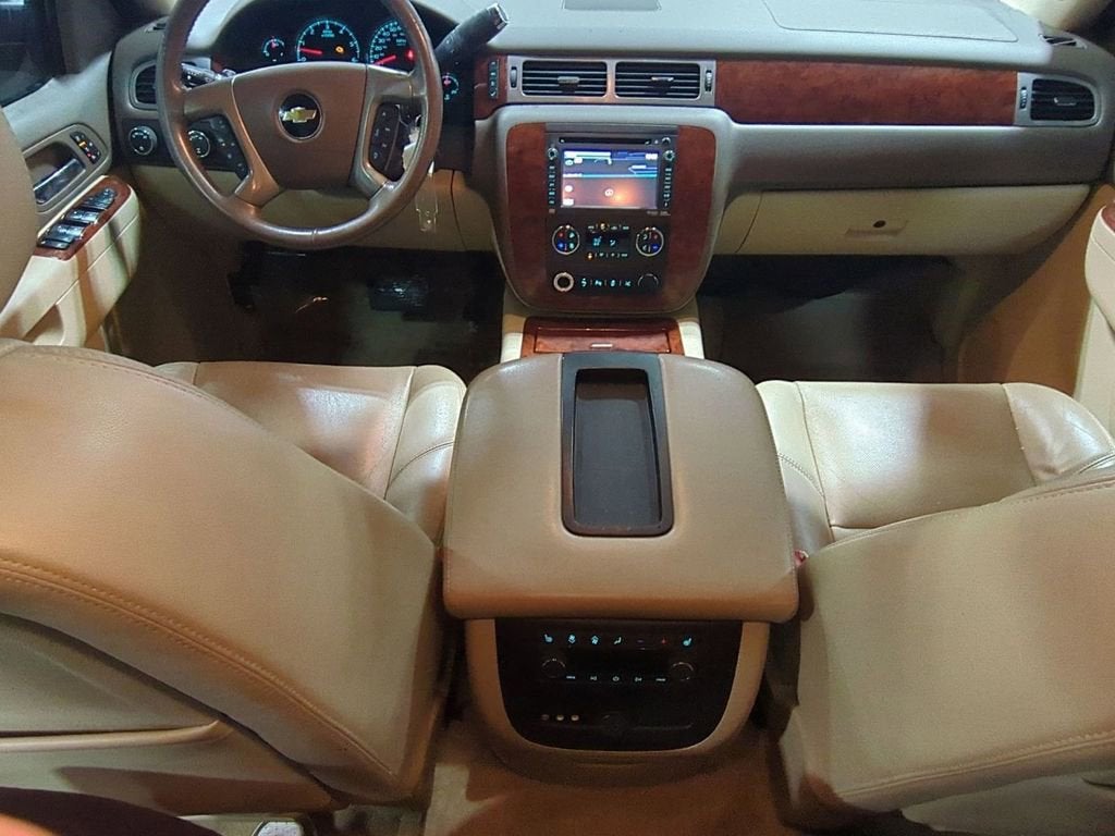 2014 Chevrolet Suburban LTZ