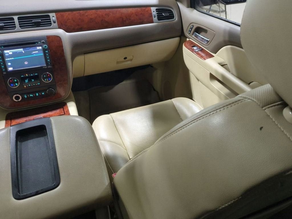 2014 Chevrolet Suburban LTZ