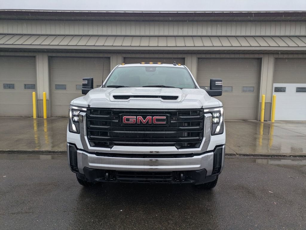 2024 GMC Sierra 2500 HD Pro