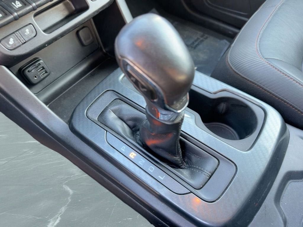 2022 GMC Canyon AT4 - Leather