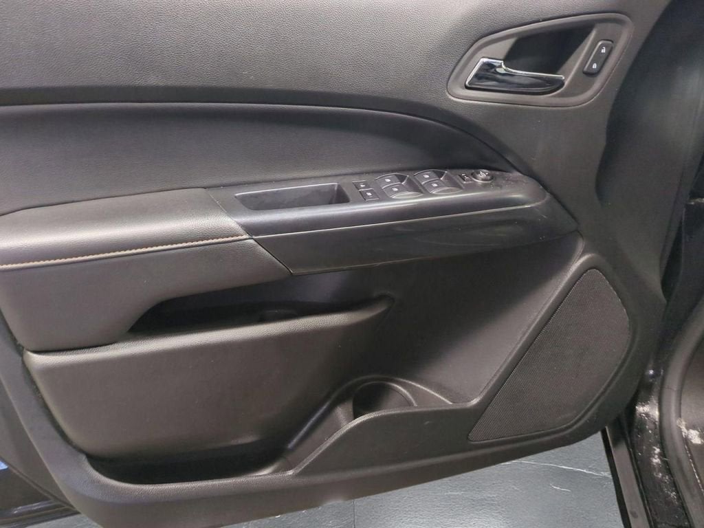 2022 GMC Canyon AT4 - Leather