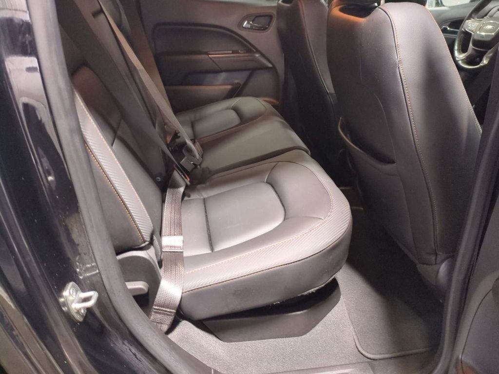 2022 GMC Canyon AT4 - Leather