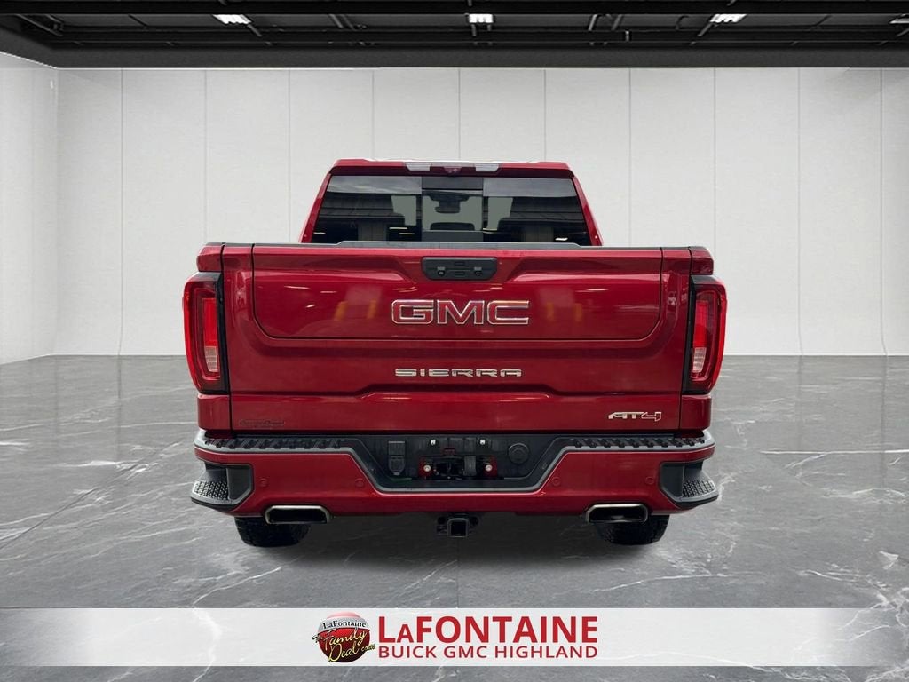 2023 GMC Sierra 1500 AT4