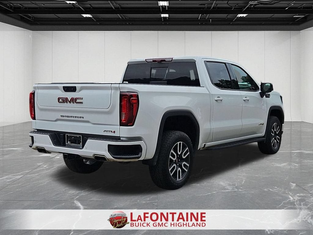 2024 GMC Sierra 1500 AT4