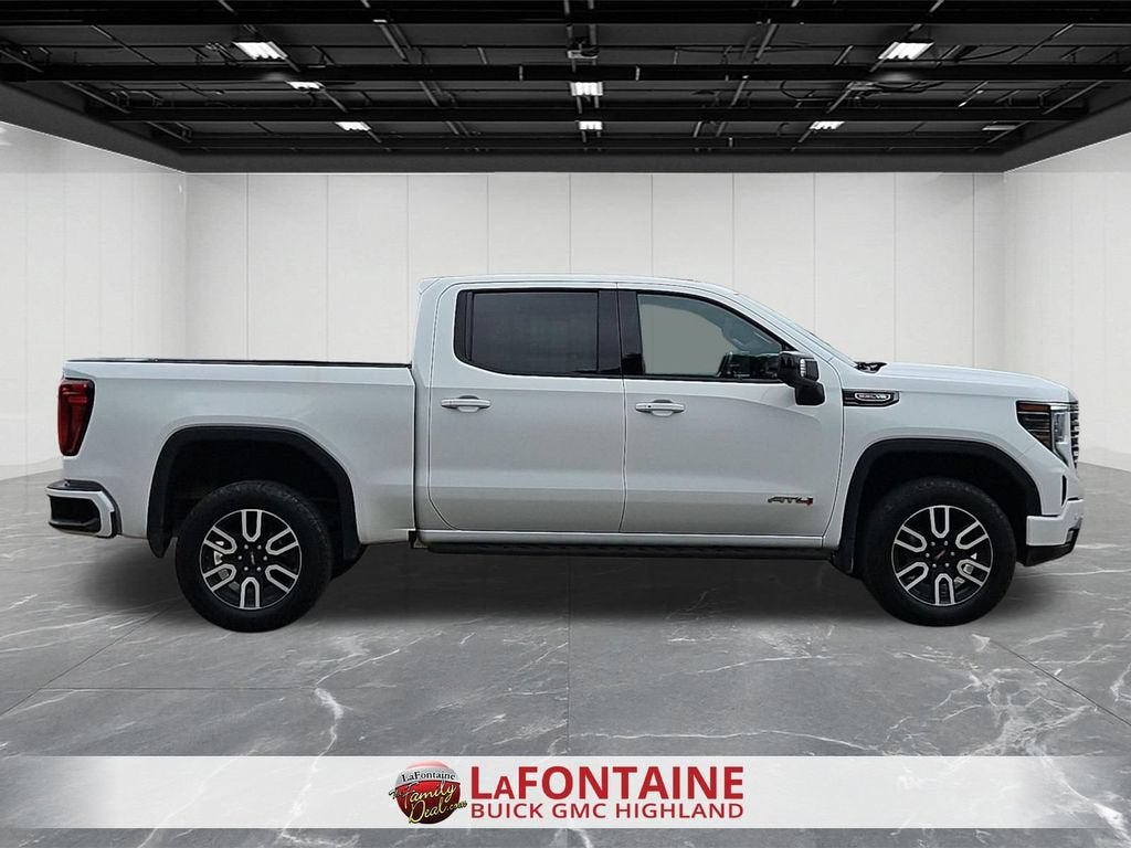 2024 GMC Sierra 1500 AT4