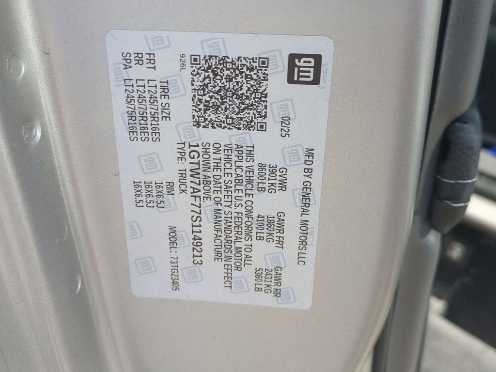 2025 GMC Savana Cargo Work Van