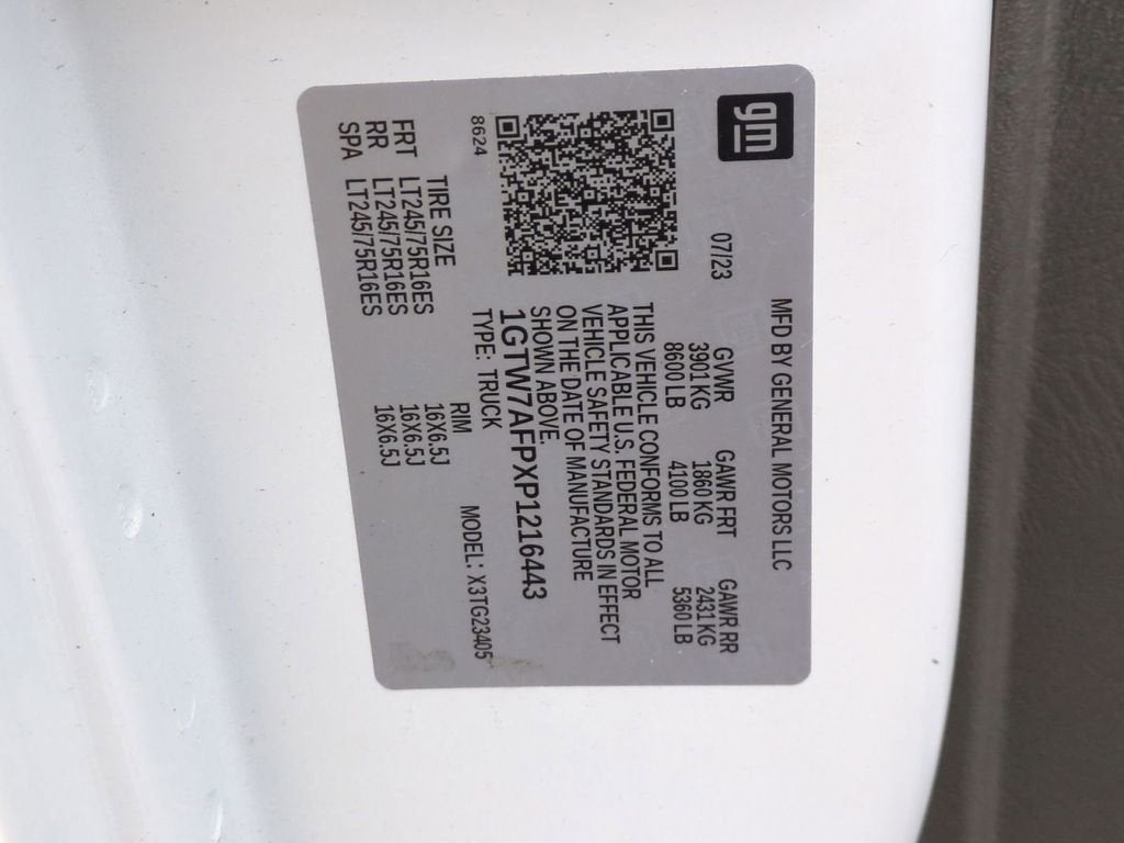 2023 GMC Savana Cargo 2500 Work Van