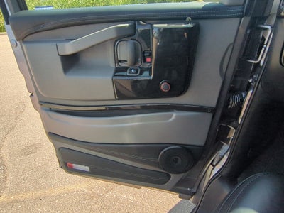 2025 GMC Savana Cargo Work Van