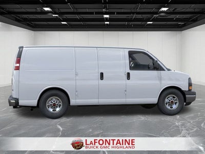 2025 GMC Savana Cargo 3500 Work Van