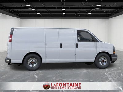 2025 GMC Savana Cargo 3500 Work Van